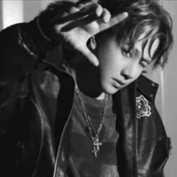 Hoàng Kim Long , lou hoàng