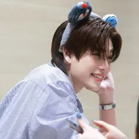 Phuwin Tangsakyuen [ cậu ]