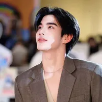 Fourth Nattawat [ bé ]