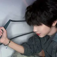 Nhiếp Vĩ Thần_anh