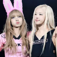 Lotus_W [tác giả]