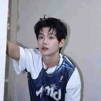 Lê Hồ Phước Thịnh ( lúc nhỏ )