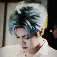 Hoàng Đức Duy(Captain Boy, Zoi Thúy)