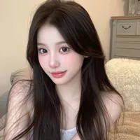 em Hùng