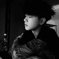 Triệu Huy Hoàng (anh cả nu⁹ )