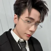 Lê Quang Hùng 