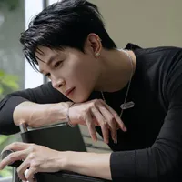 Bùi Anh Tú• Anh tú atus