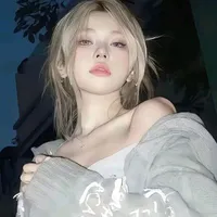 Dương Tú Linh -bffnu9