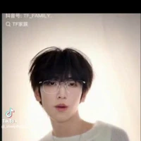 trương lục tử Ny mỹ linh