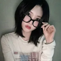 «Kim Gaeul»•20 tuổi•