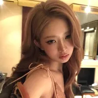 «Naoi Rei»•18 tuổi•