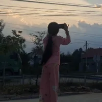 L.B.Diệp(chị t/g đếy xinh khôn;))