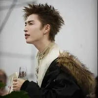 Võ Đình Nam-Cody Nam Võ