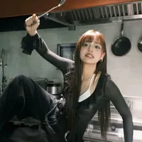 VLARY||Phan Hoàng Thúy Vy||