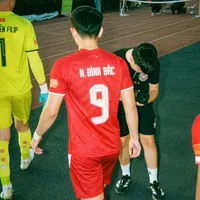 Tg bị nghiện xem đá bóng