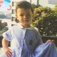 Becky Sarocha - Armstrong Lúc Nhỏ