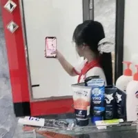 Nhỏ tgia