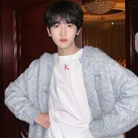 Tả Kỳ Hàm_cậu