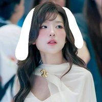 Nguyễn Lê Diễm Hằng/Lamoon(nhỏ thỏ)