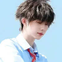 Trần Dịch Hằng_H