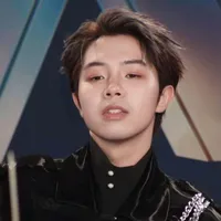 Nguyễn Xuân Bách - Mason Nguyễn