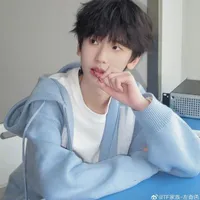 Tả Kỳ Hàm_cậu