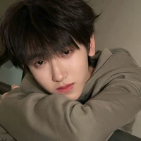 Tả Kỳ Hàm/cậu/