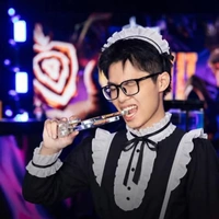 Á Khoa 😤