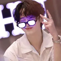 Tác Giả đẹp trai vl