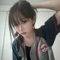 Uchinage Aeri(chị)