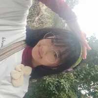 Nhi xinh đẹp