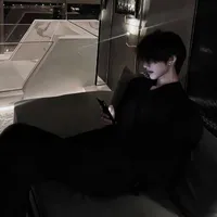 Kang Hyunwoo | @hyunwoo.global ♑︎