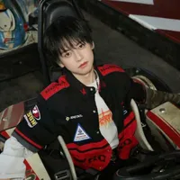 Dương Hàm Bác_C
