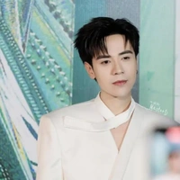 Lê Quang Hùng_phone_