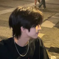kuro_@caro