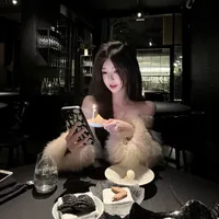 Đồng Tú Uyên |Nu9