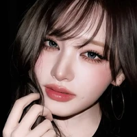 Kim Ji Won(Liz)