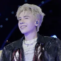 Quang hùng (Lê Quang Hùng