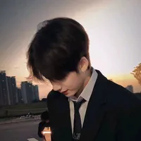 LÊ MINH NHẬT(bố e)