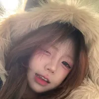 BÙI TUYẾT NHI