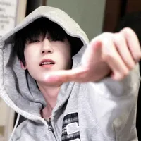 Dương Bác Văn _  hắn