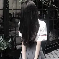 Hạ Di Nhiên