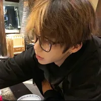 Diêu Dục Thần"