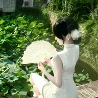 Lục Vân Chi – Mẹ Tuyết Nhi.