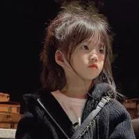 nguyệt anh ngày bé