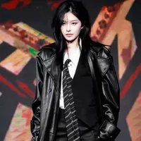 Vương Dịch ( Top 8 )