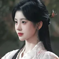 Lộ Vu Y ° Ngọc Vi