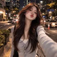 mai lan - chị em