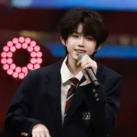 Trần Dịch Hằng_anh