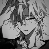 Ksenia Maris/Hydrangeas||Phát Xít||